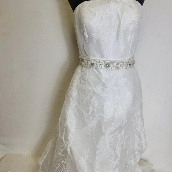 Destinations by Mon CHERI Ivory Floor Lenth Cocktail Dress Size 6 New with Tags - Picture 5 of 7